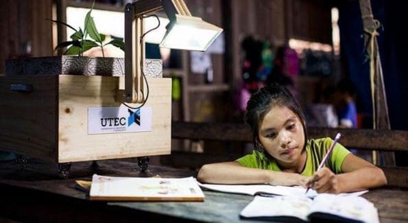 perou_ils_produisent_electricite_grace_a_la_seve_des_plantes